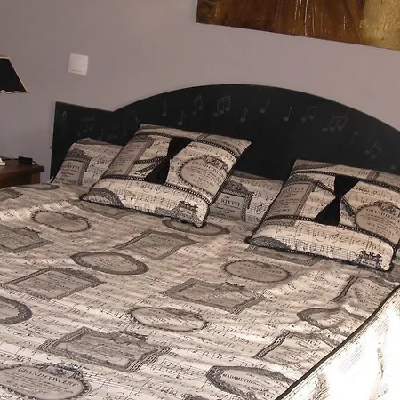 L'echo Et L'abbaye ベッド・アンド・ブレックファスト 3*