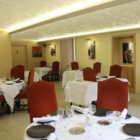 L'echo Et L'abbaye 3*